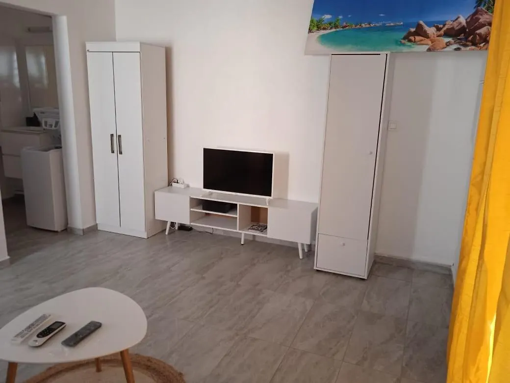 Kozy-Kaz Pour Une Tranquillite Assuree Apartment Le Gosier